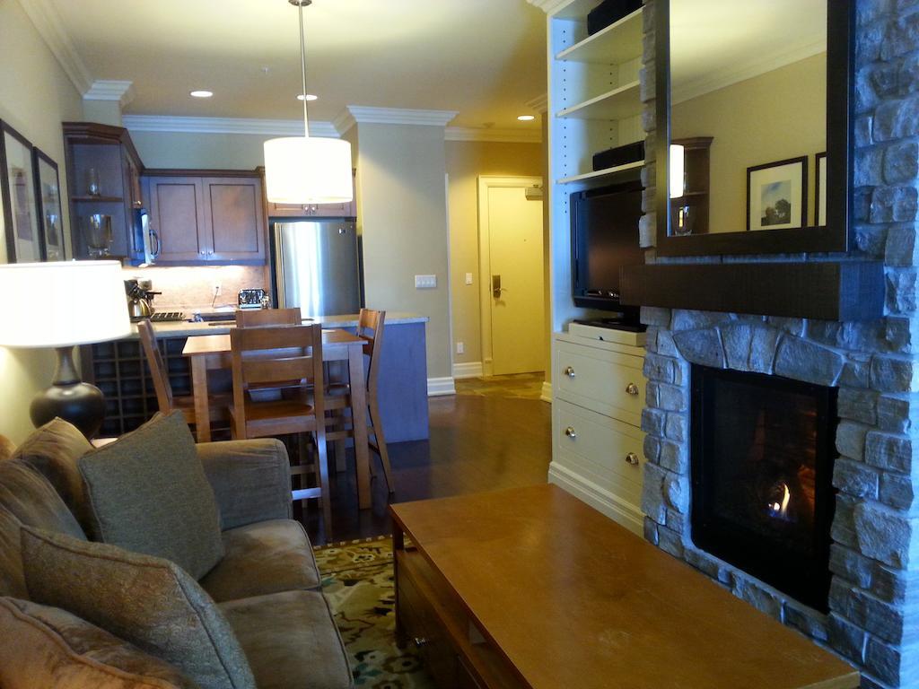 Touchstone Resort On Lake Muskoka Bracebridge Camera foto